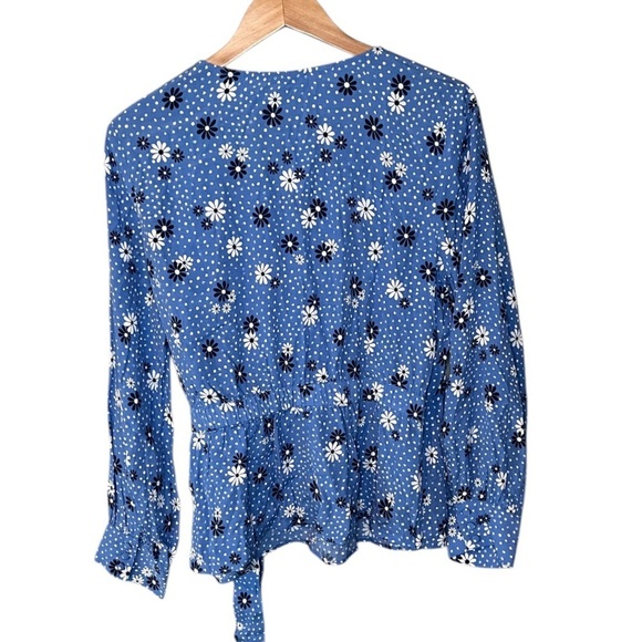NWT Talbots Poet Sleeve Wrap Top Flowers & Dots - Picture 3 of 9